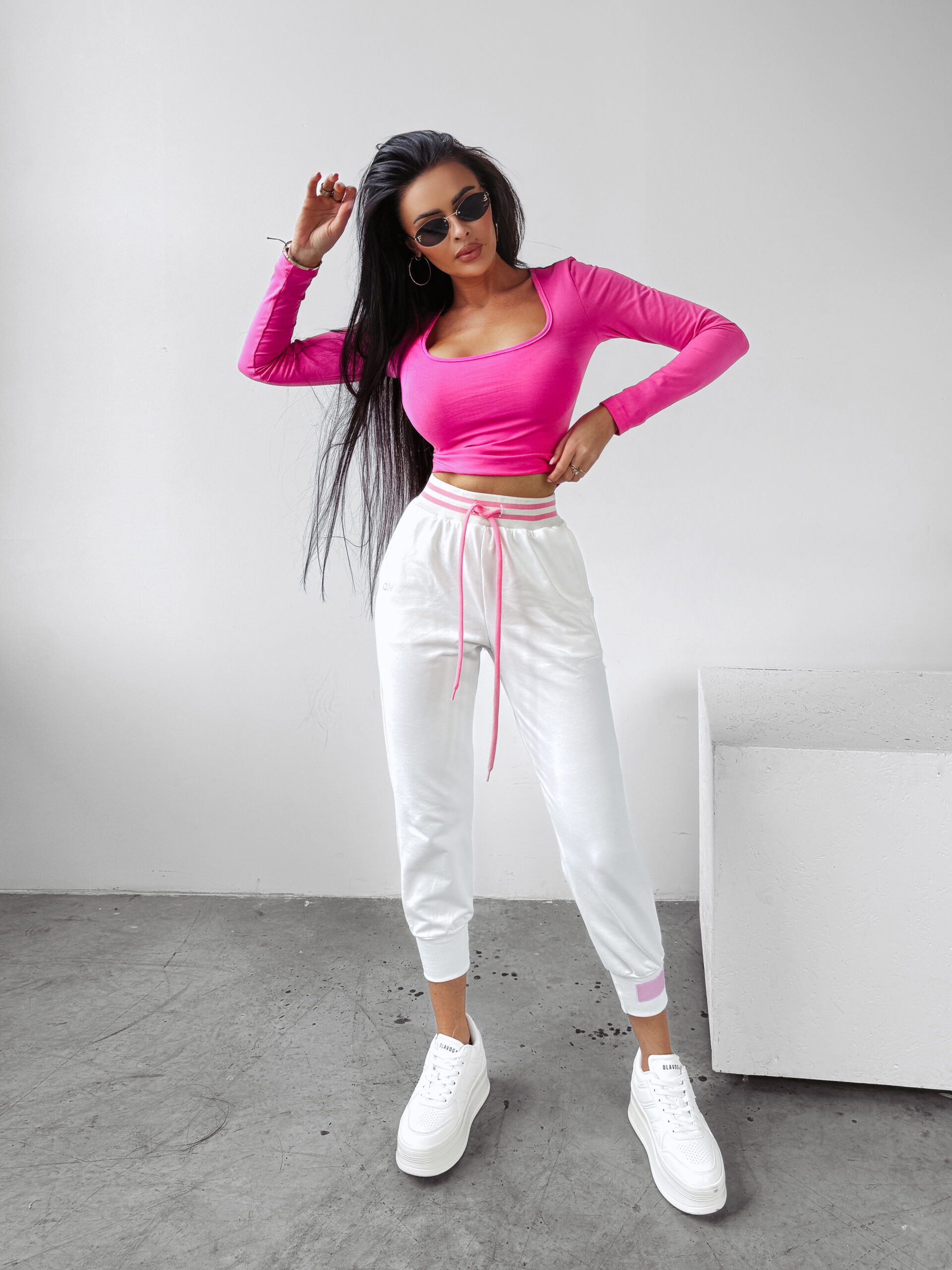 MIRACLE 2025 SPODNIE DAMSKIE OLAVOGA Ecru