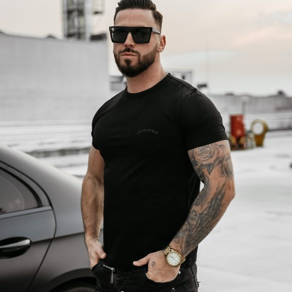 SWEET PEONY 2025 T-SHIRT MĘSKI OLAVOGA Czarny