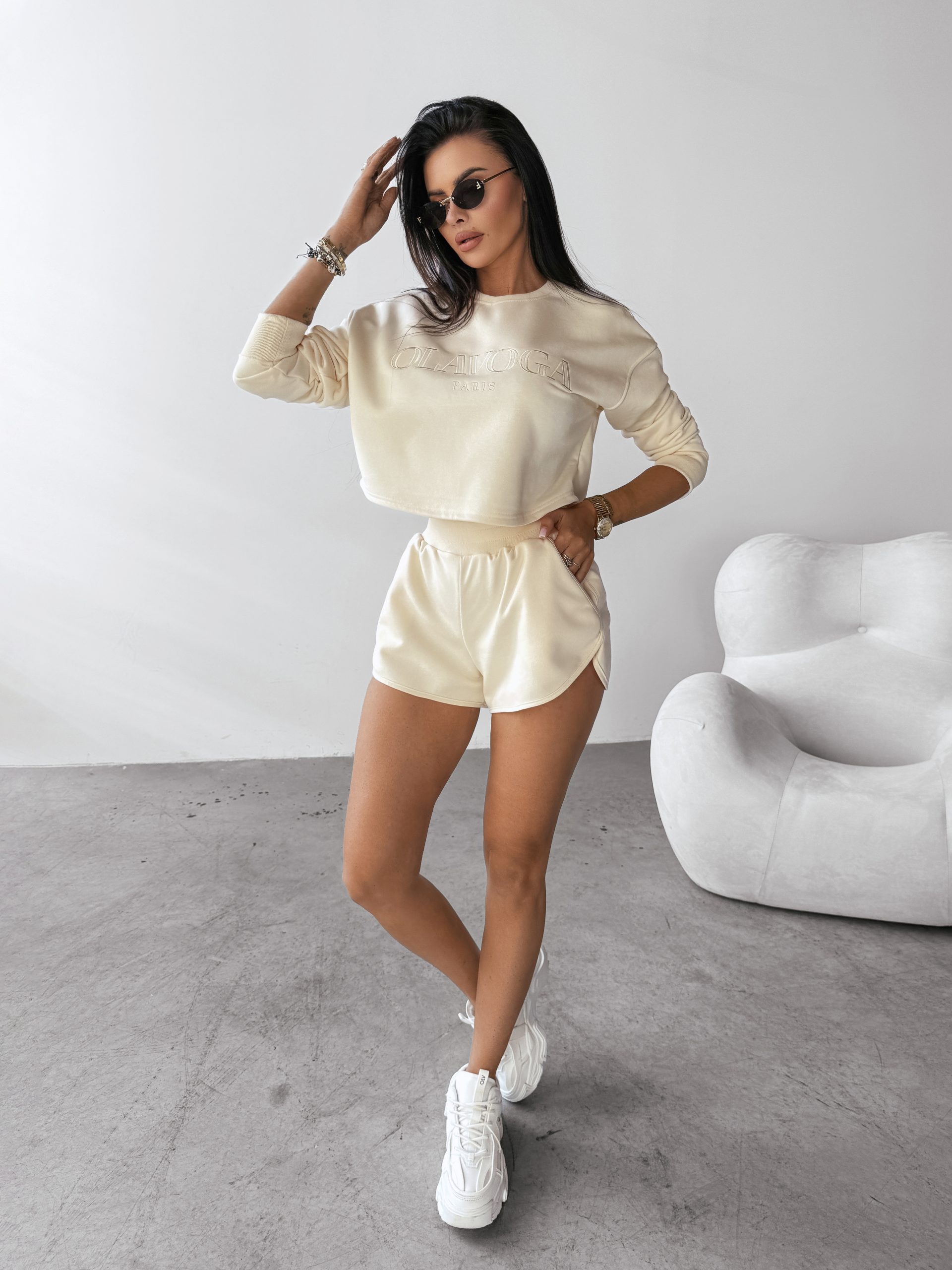 WEST 2025 KOMPLET DAMSKI OLAVOGA Ecru - obrazek 3